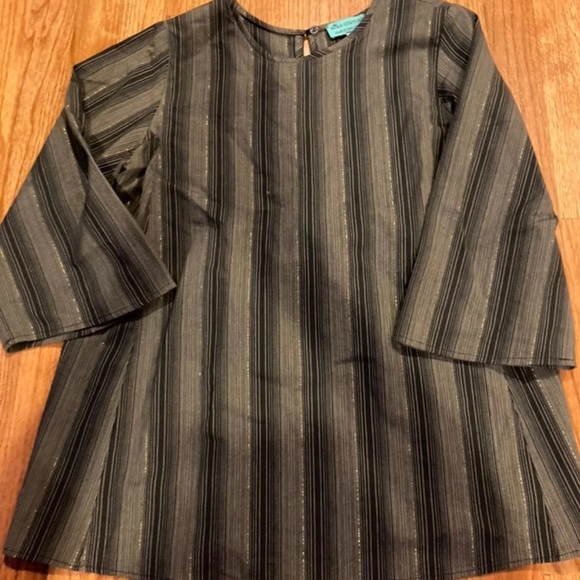 Nola Couture size small - Picture 3 of 4